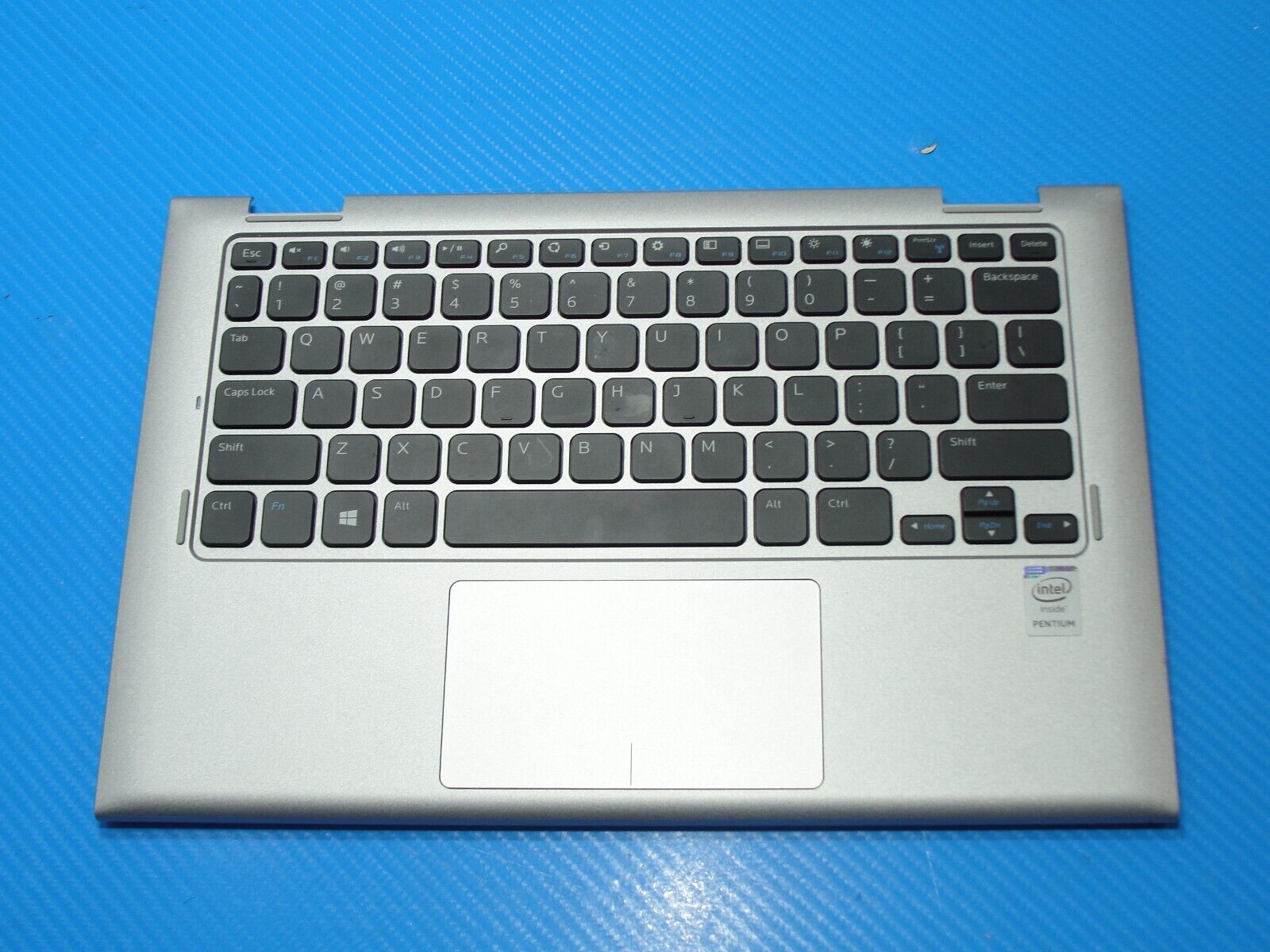 Dell Inspiron 11-3147 hot (11.6