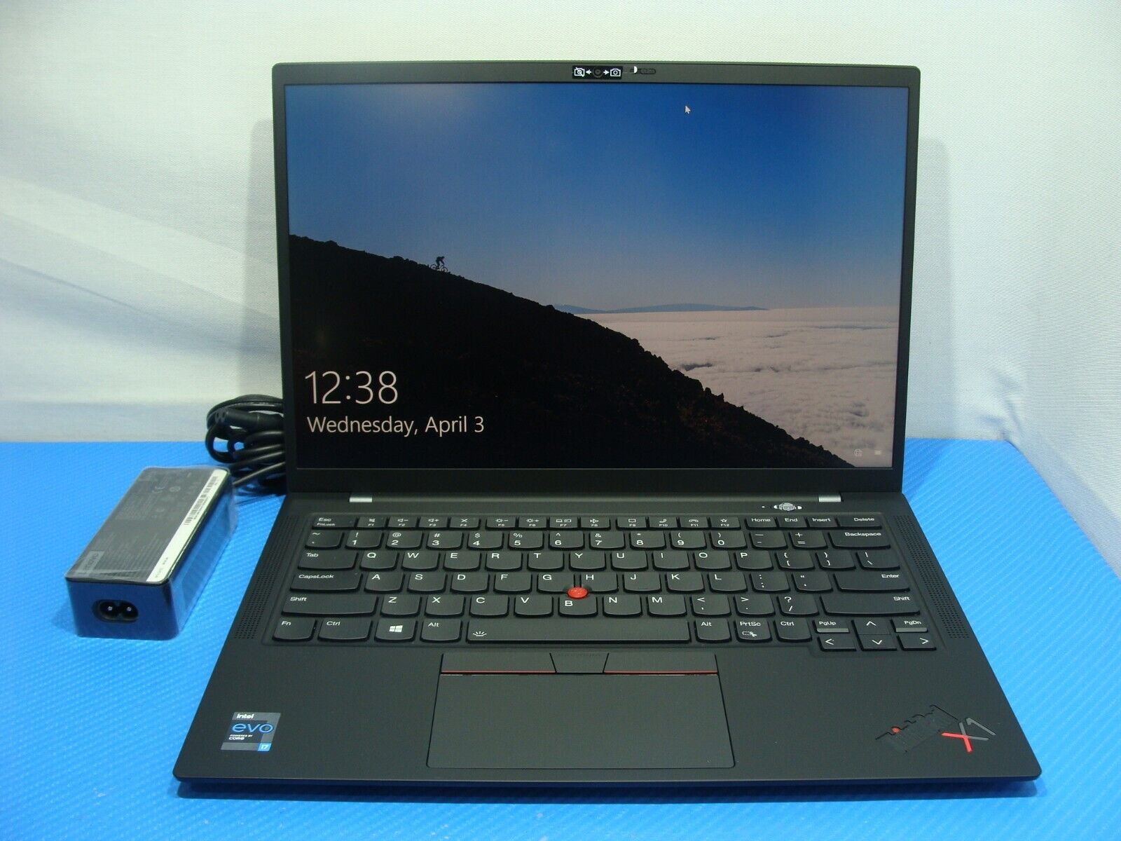 ThinkPad X1 Carbon Gen9 i7/16GB/ SSD1TB - ノートPC