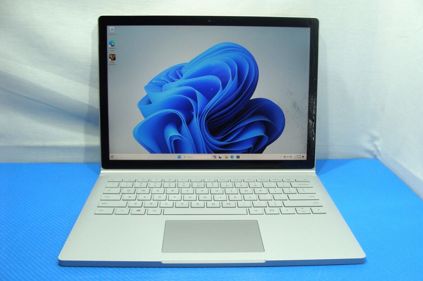 Microsoft Surface Book 3 1900 TOUCH i7-1065G 1.3GHz 32GB 1TB GTX 1650