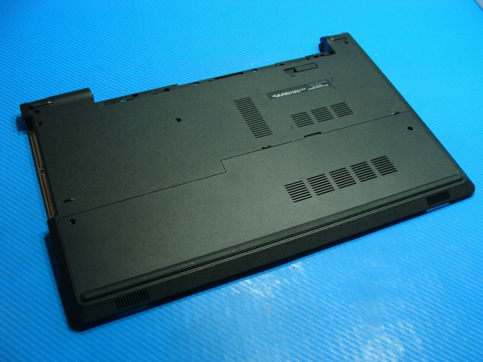 Dell inspiron 15-5555 AMD 8 Laptop sold parts