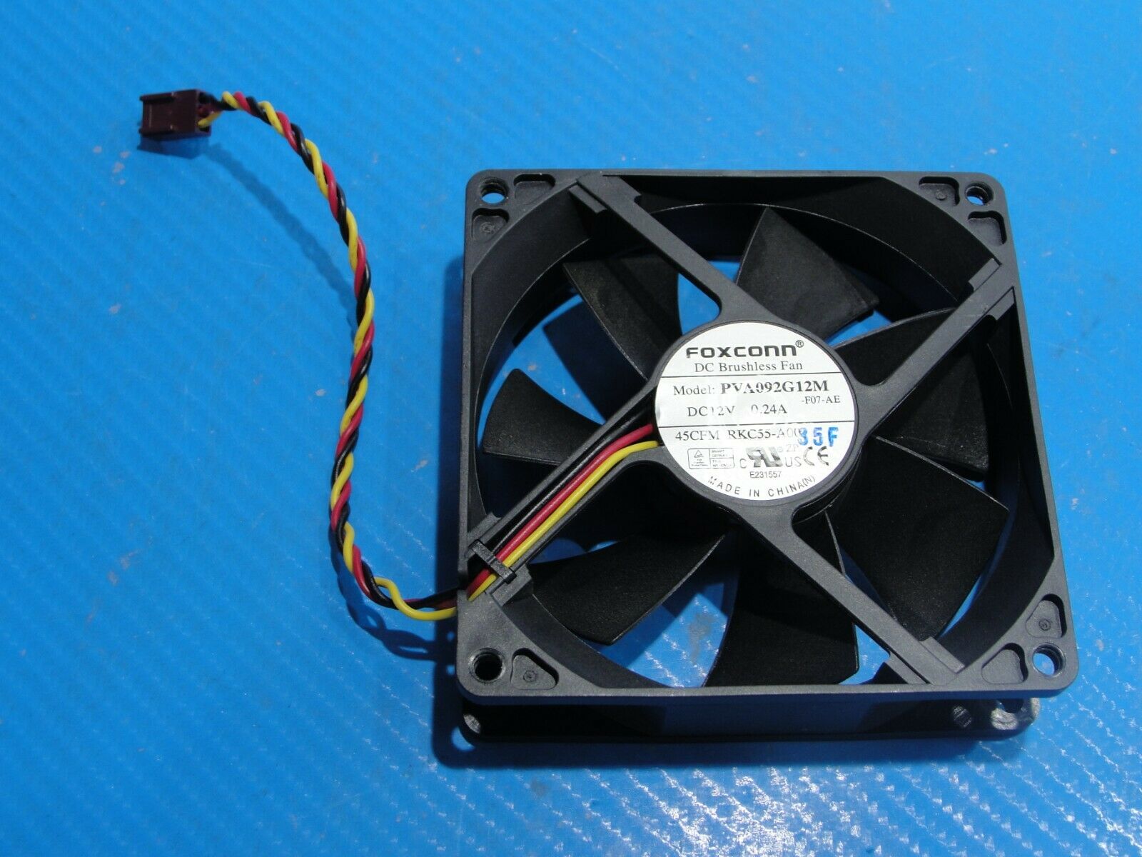 Dell XPS 8700 Genuine Desktop Case Cooling Fan PVA092G12M RKC55