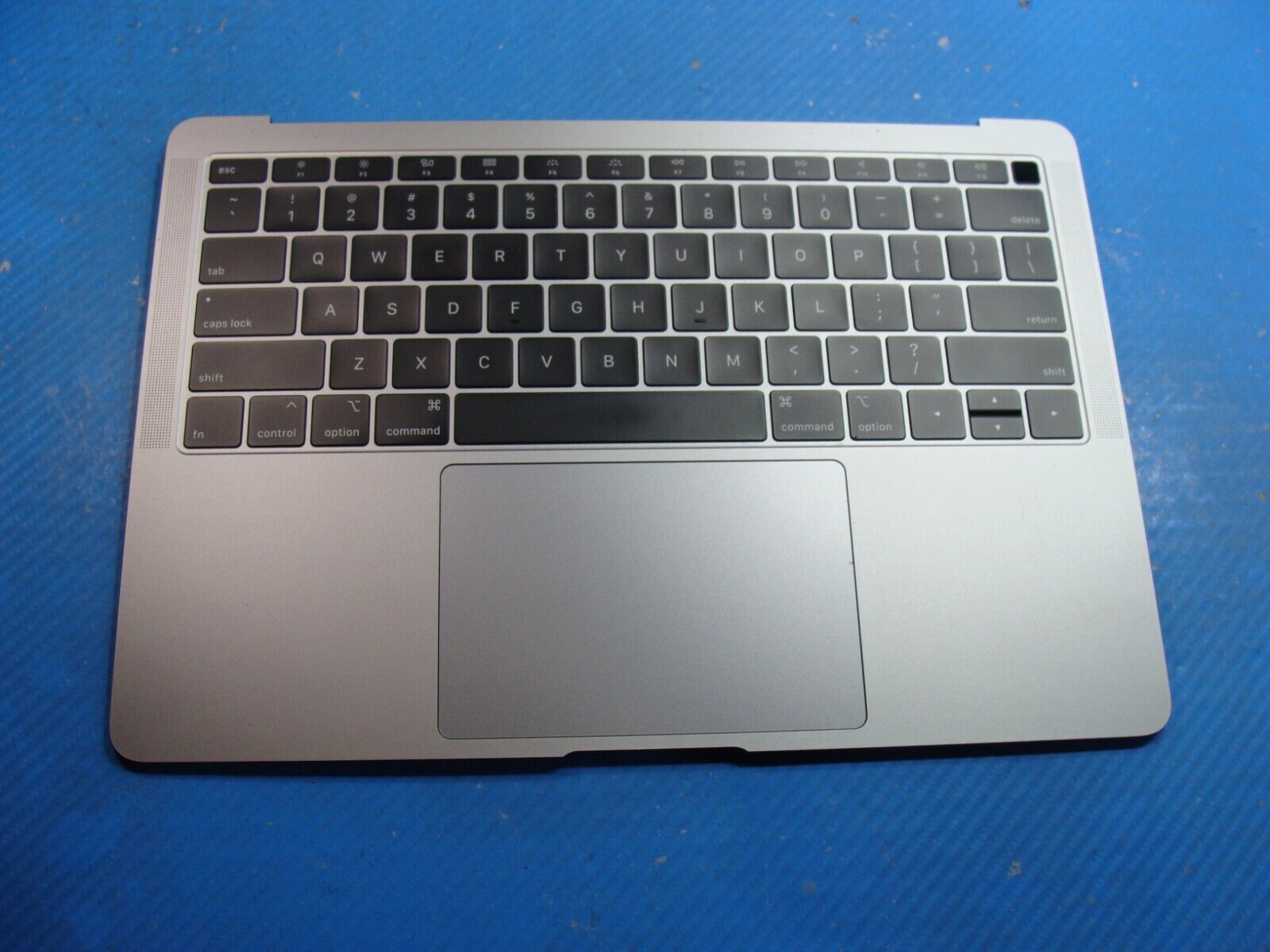 MacBook Air A1932 Mid 2019 MVFH2LL/A 13