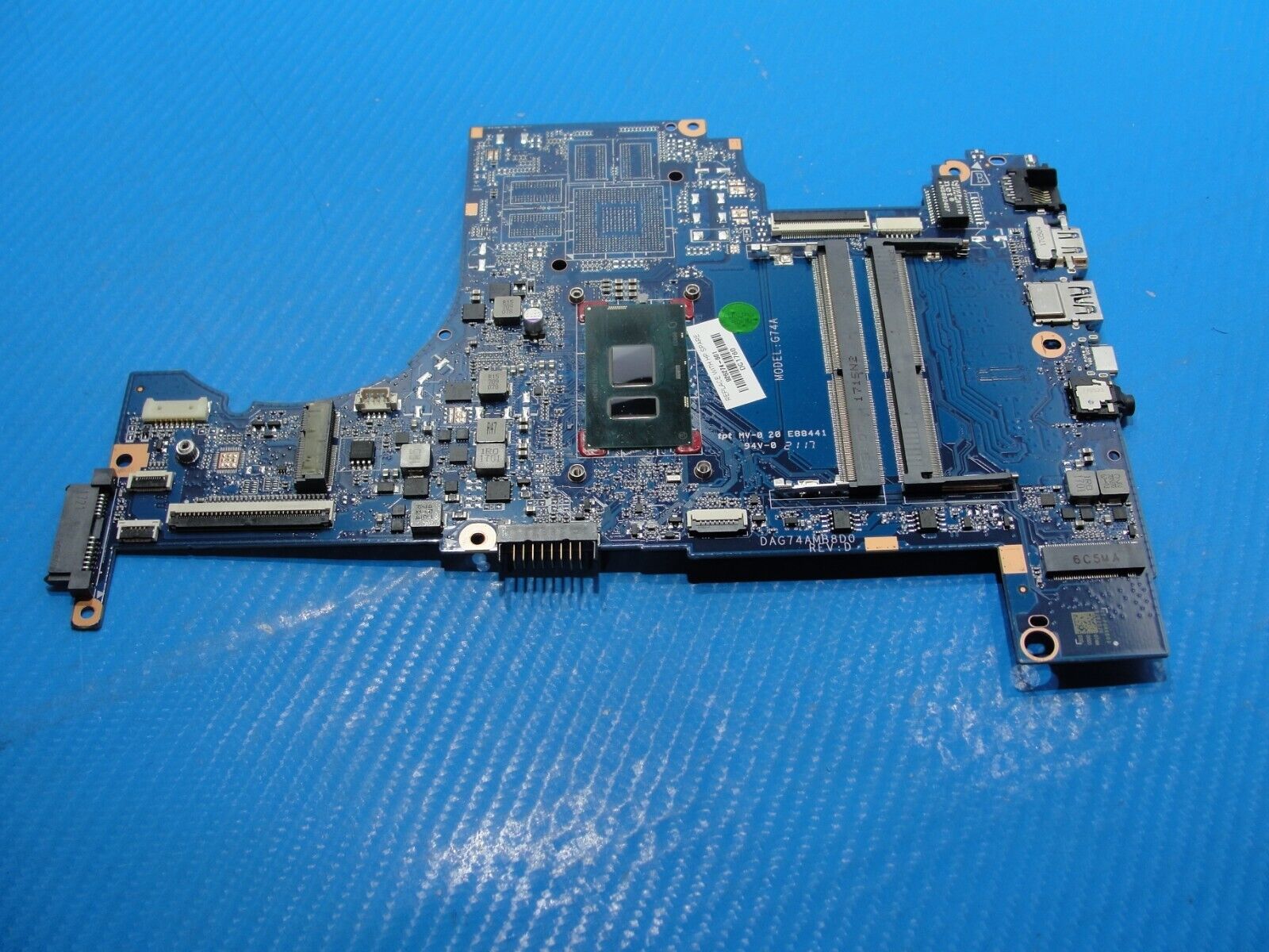 HP Pavilion 15-cc059nr 15.6