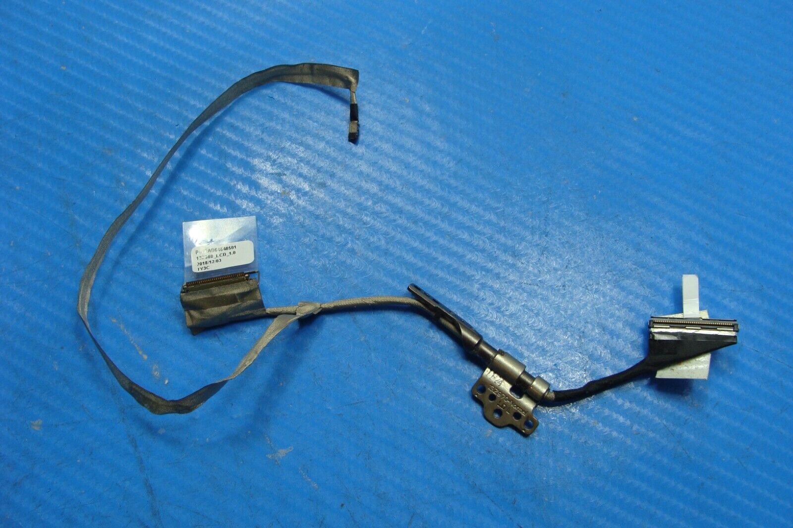 LG Gram 13Z980 Genuine Laptop LCD Screen Video Cable w/Hinges EAD64548