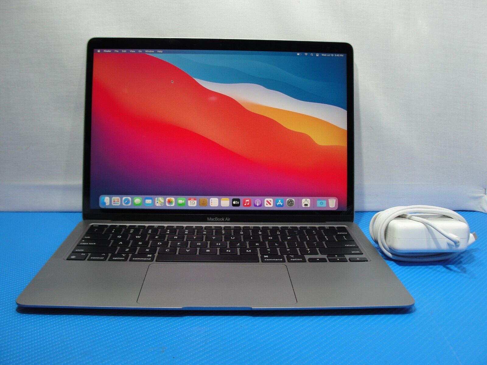 Apple MacBook Air 2020 8GB/256GB SSD 13.3