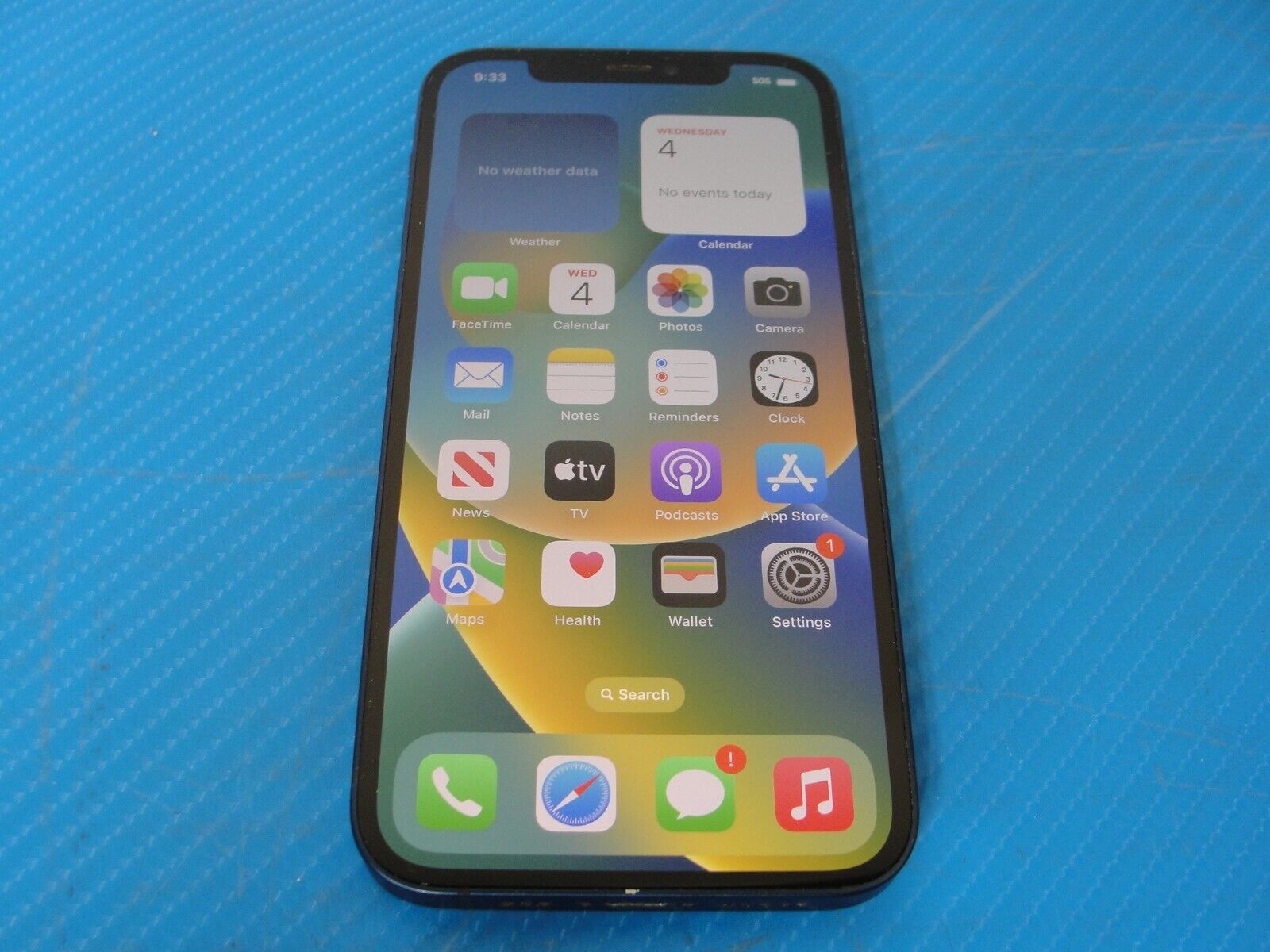 Apple iPhone X - 256GB - Factory Unlocked - Very Good Condition