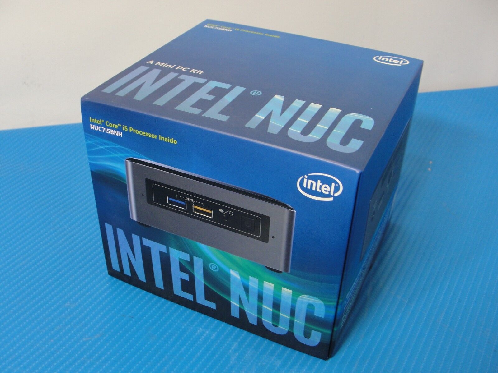 Intel NUC Mini PC Kit Core i5-7260u nuc7i5bnh NEW