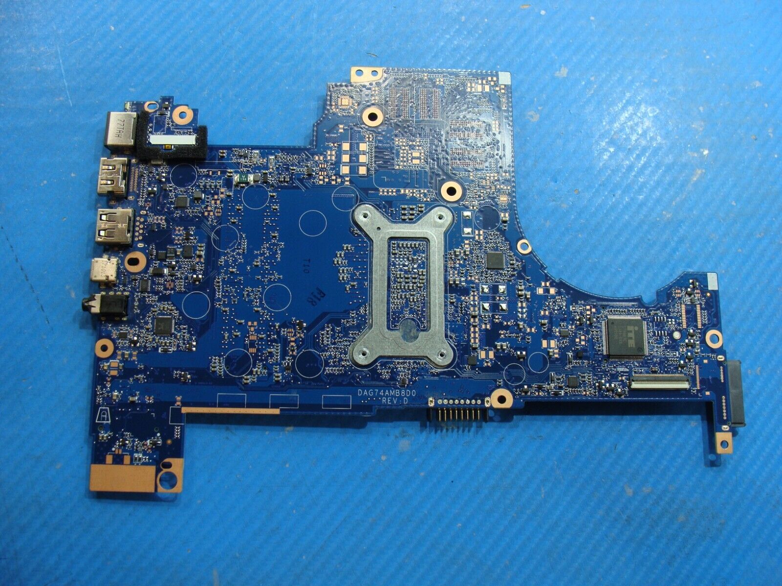 HP Pavilion 15-cc055od 15.6