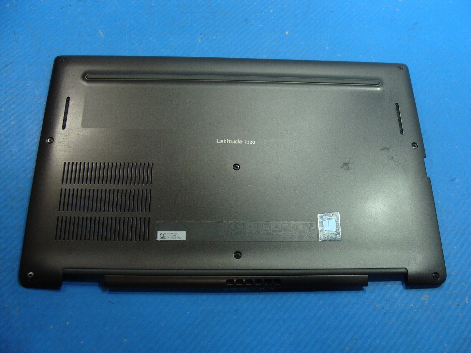 dell latitude 7320 cover