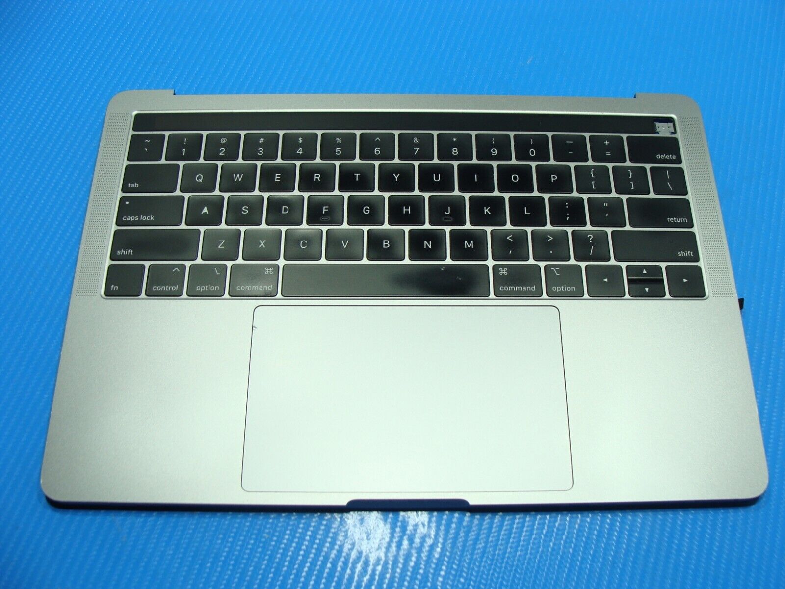 MacBook Pro A1989 13