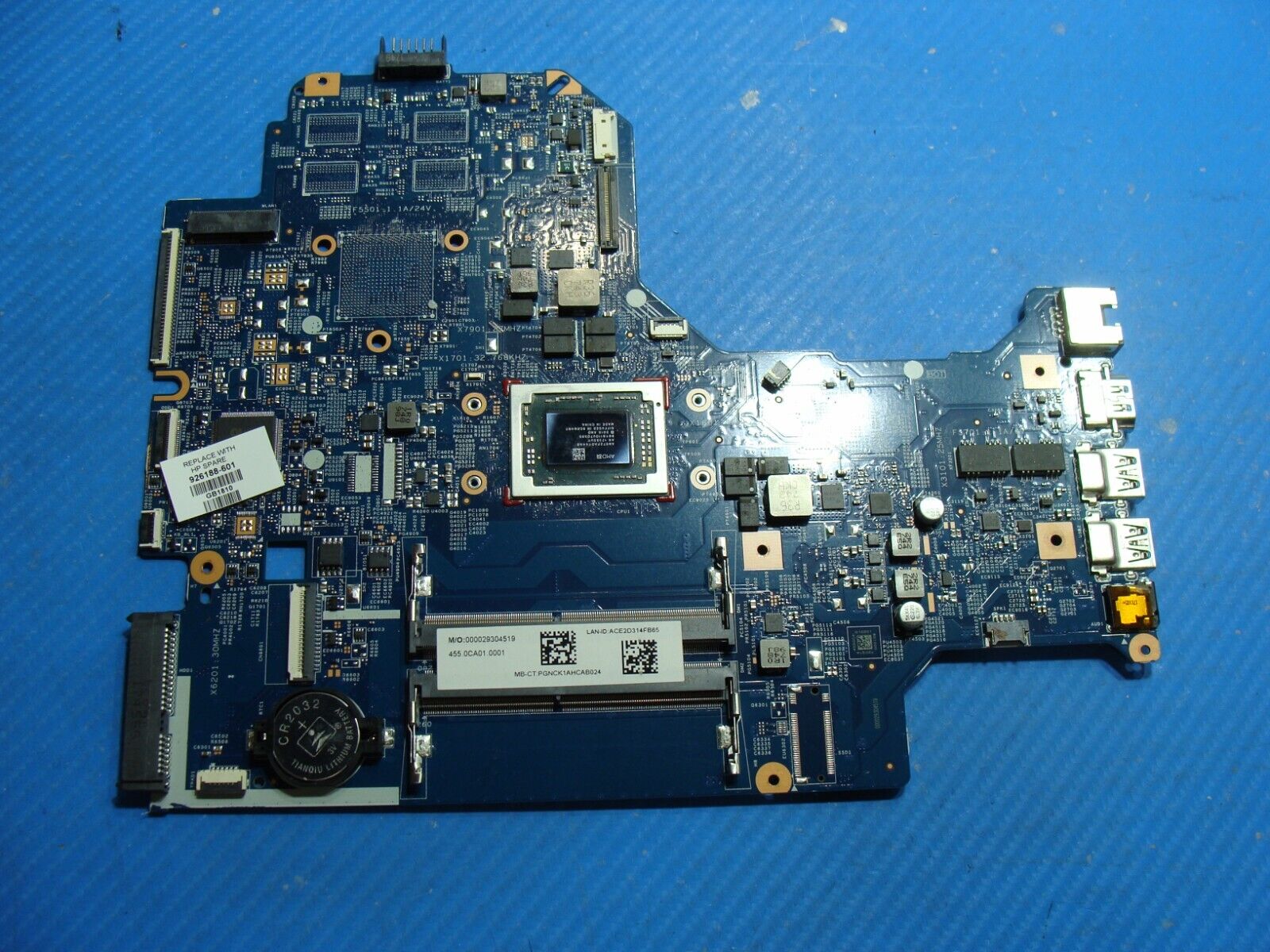 HP 17z ak000 17.3