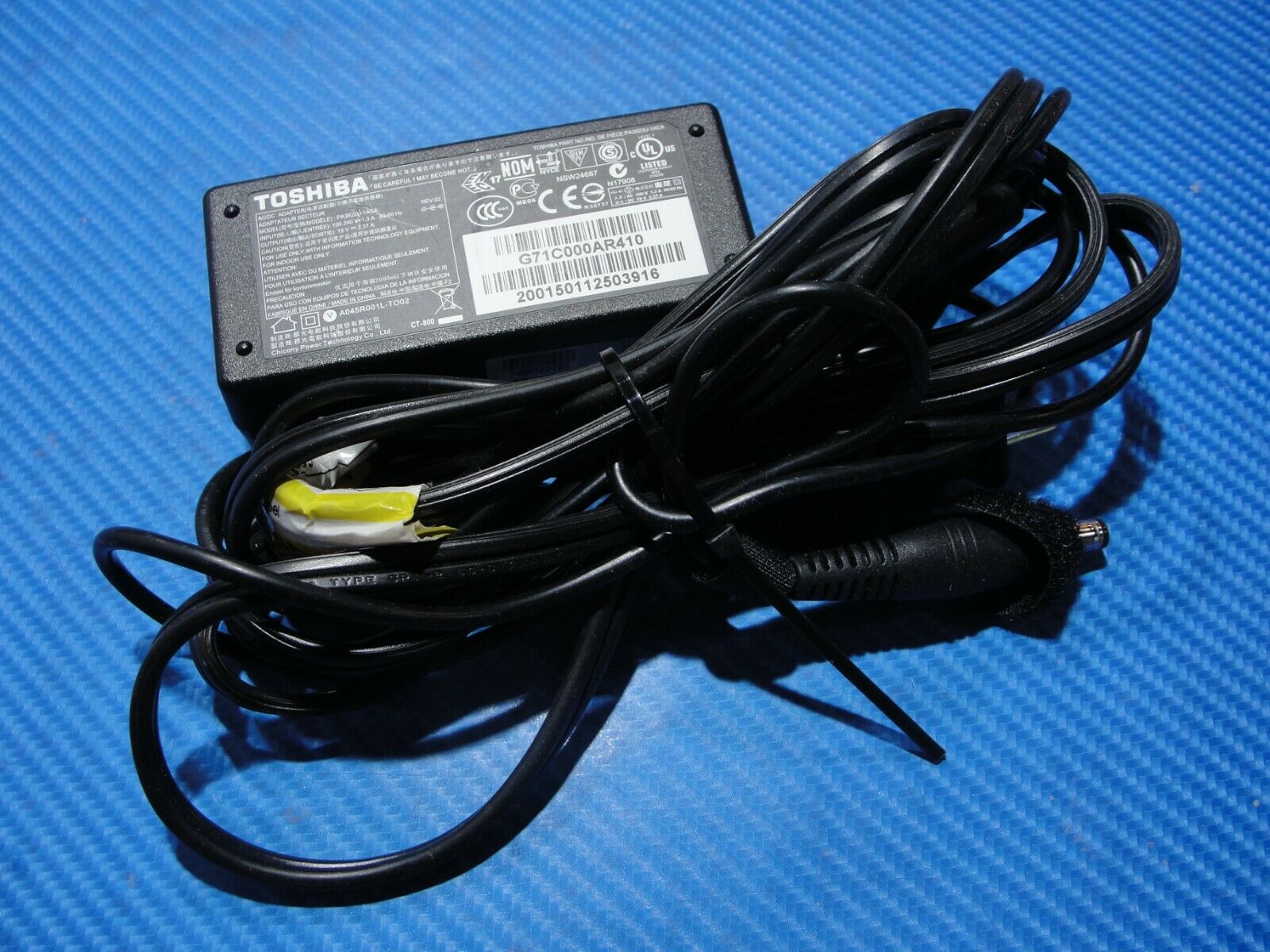 Genuine Toshiba AC Adapter Power Charger 19V 2.37A 45W PA3822U