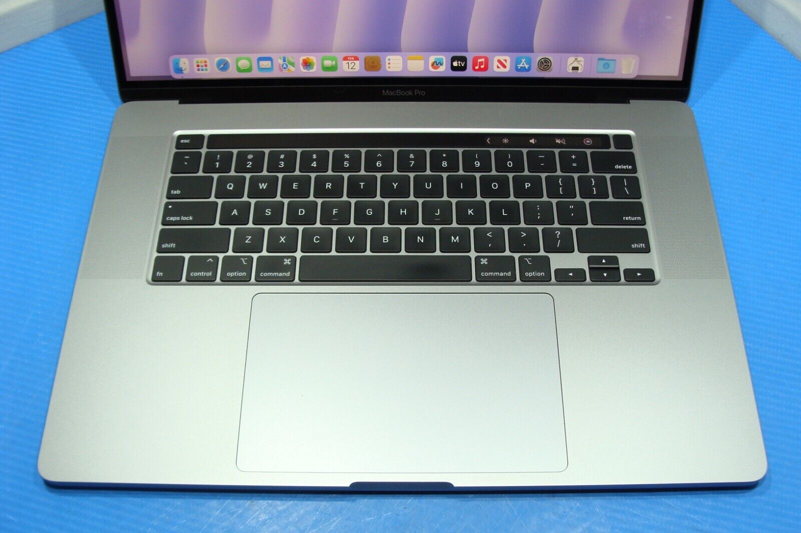 Apple MacBook Pro A2141 16