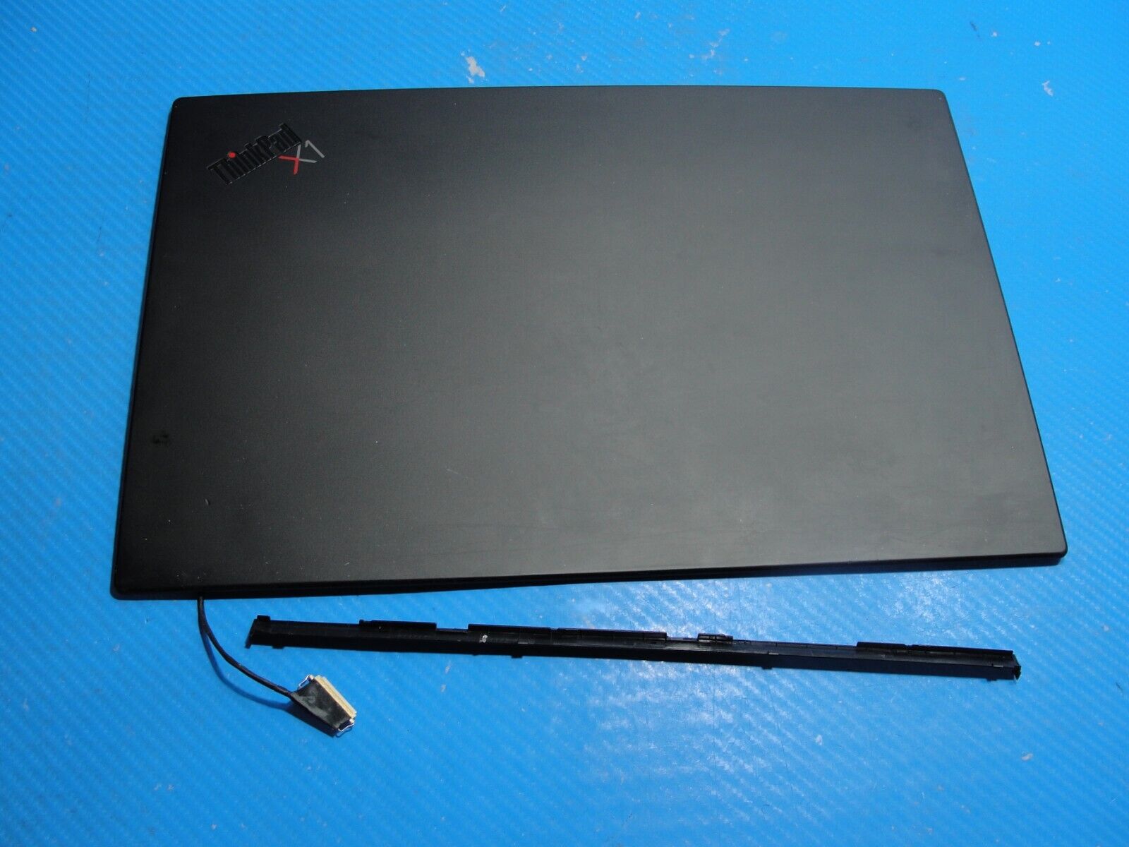 Lenovo ThinkPad 14” X1 Carbon Gen 8 OEM LCD Back Cover w/Front Bezel AQ1L1000C00