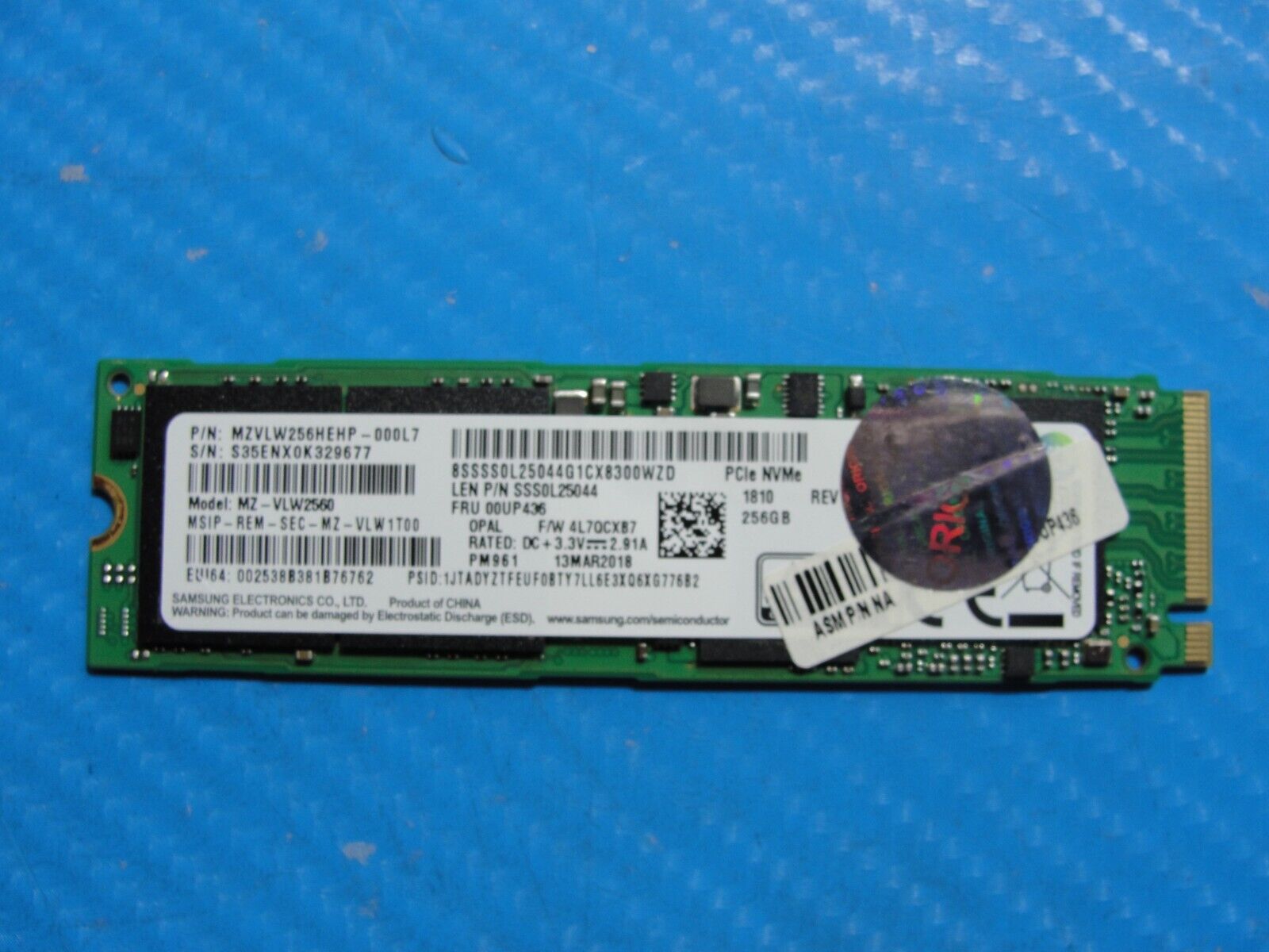 Lenovo X1 Carbon 5th Gen Samsung 256GB SSD Solid State Drive MZVLW256HEHP-000L7