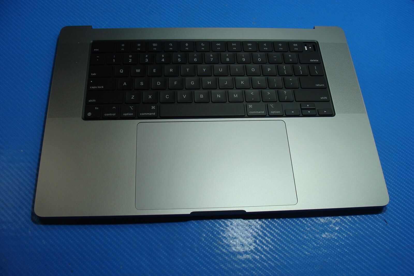 MacBook Pro 16