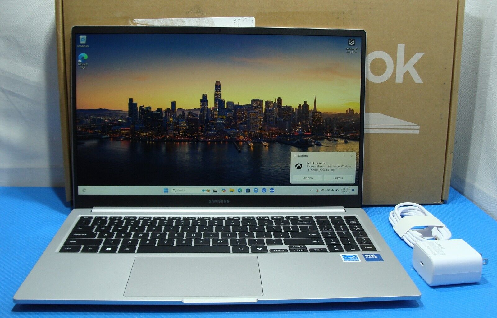 SAMSUNG GALAXY BOOK 4 NP750XGK 15.6