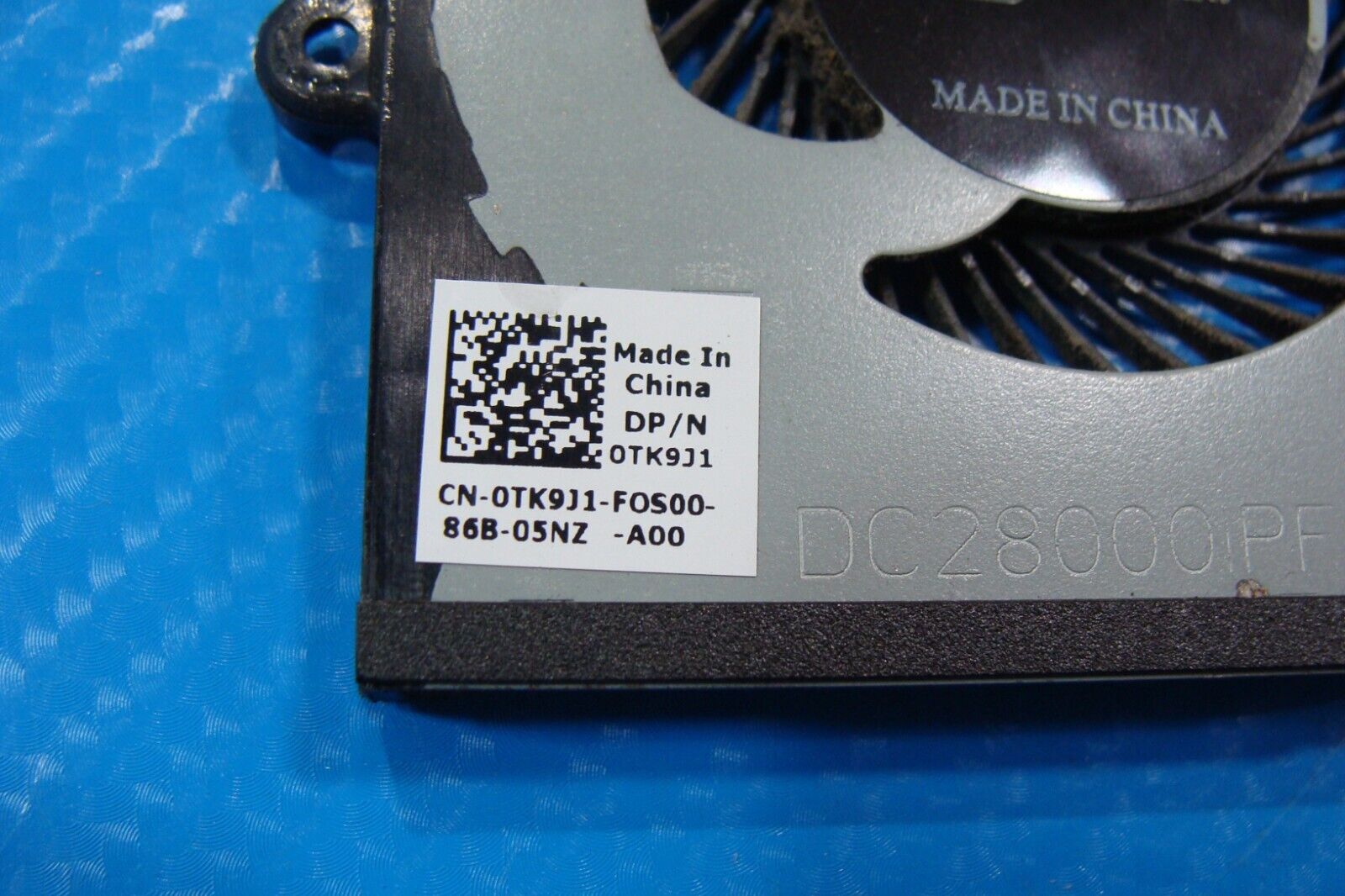 Dell XPS 15.6” 15 9570 Genuine Laptop CPU Cooling Fans 08YY9 TK9J1 DC28000IPF0