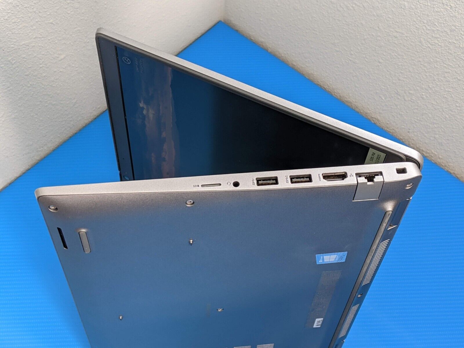 Dell Latitude 5520 15.6