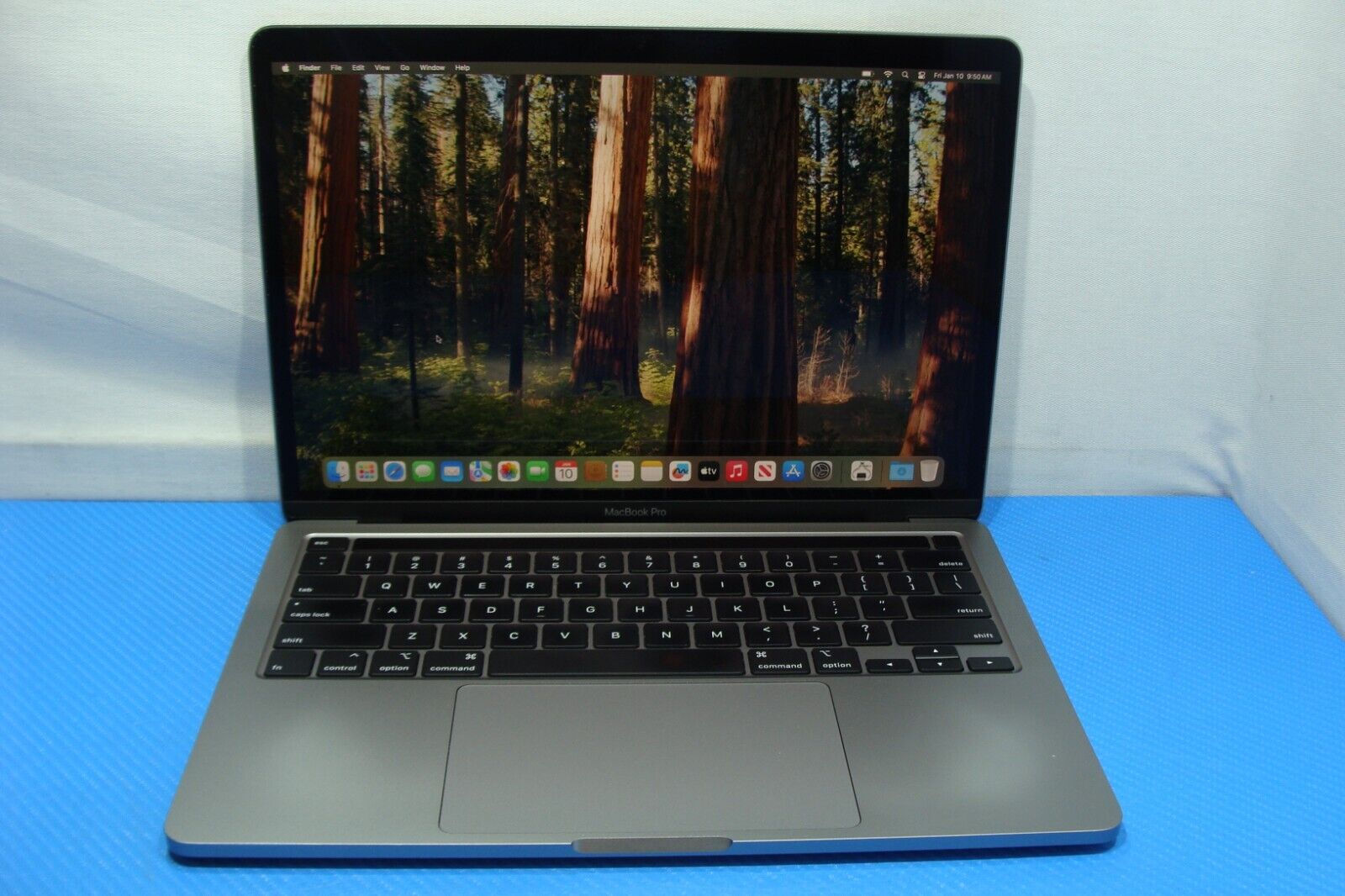 Apple MacBook Pro 13