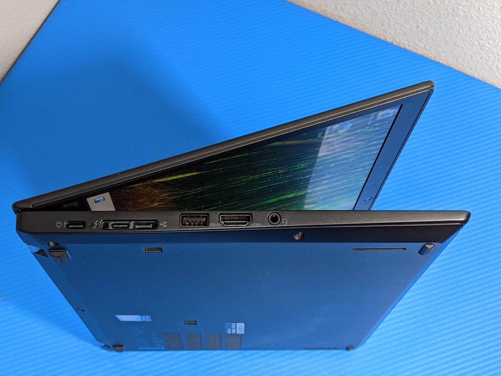 Lenovo ThinkPad X390 13.3