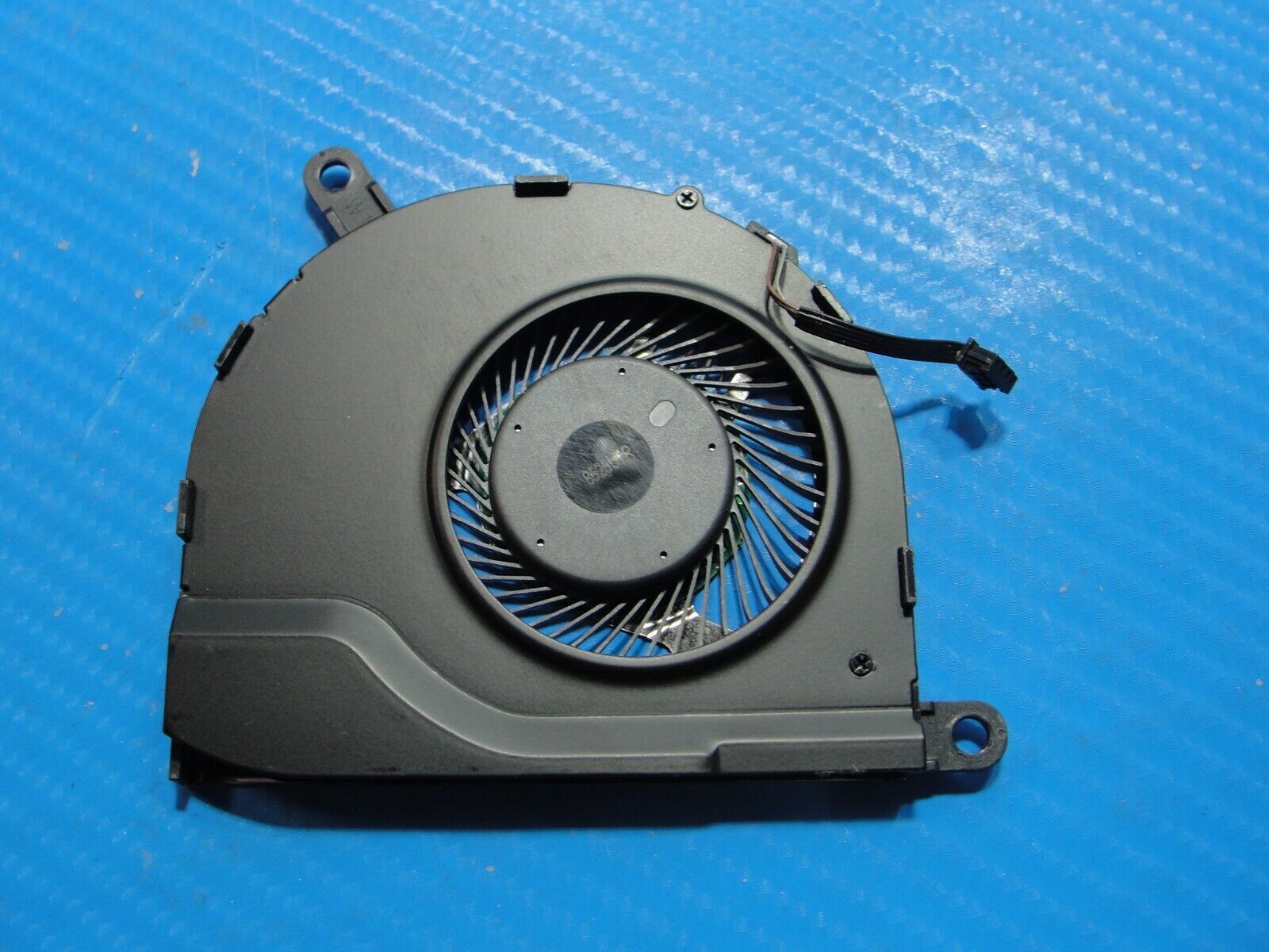 Dell Latitude 14” 5490 Genuine Laptop CPU Cooling Fan P5F39 DC28000IXSL