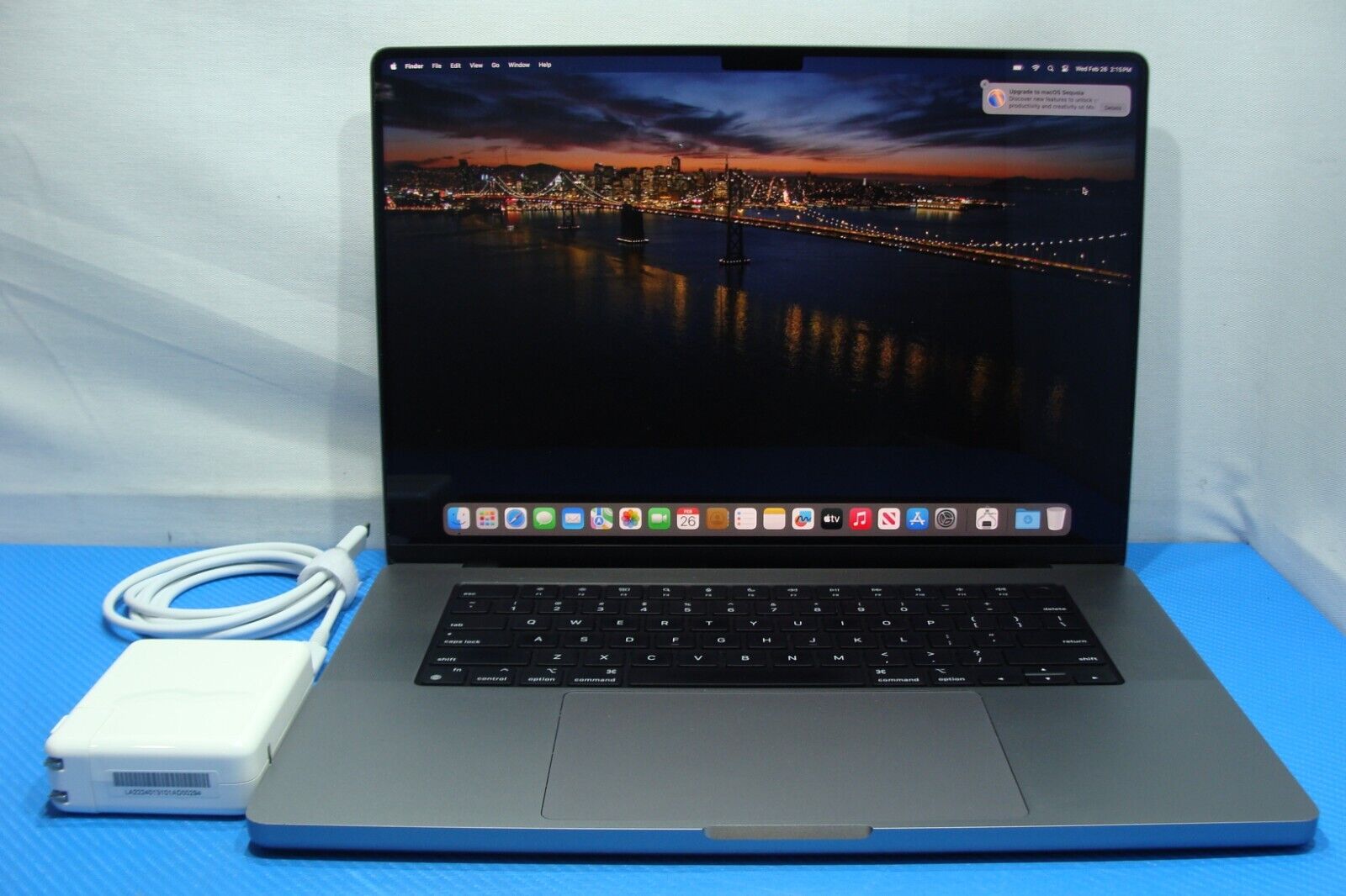 Apple MacBook Pro 16