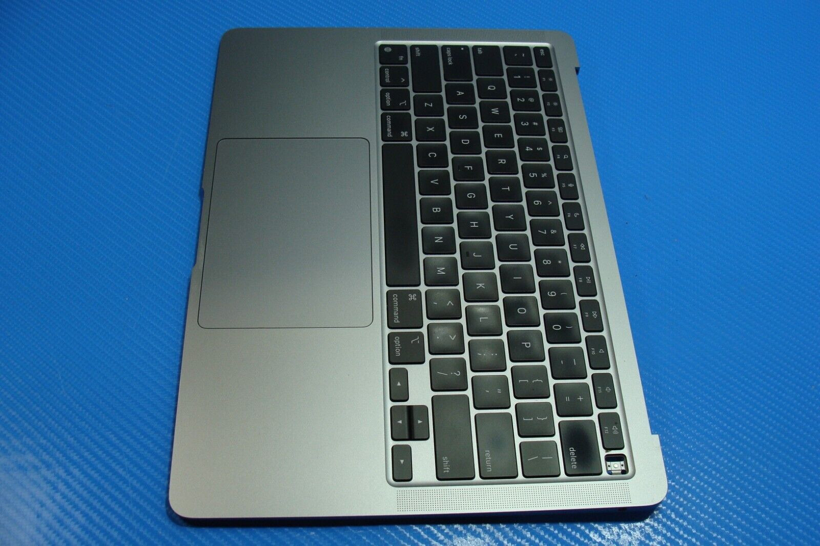 MacBook Air A2337 13