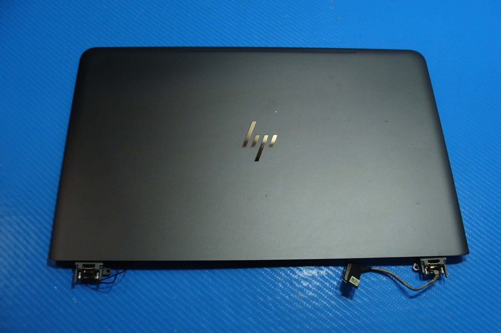 HP Spectre 13-v111dx 13.3