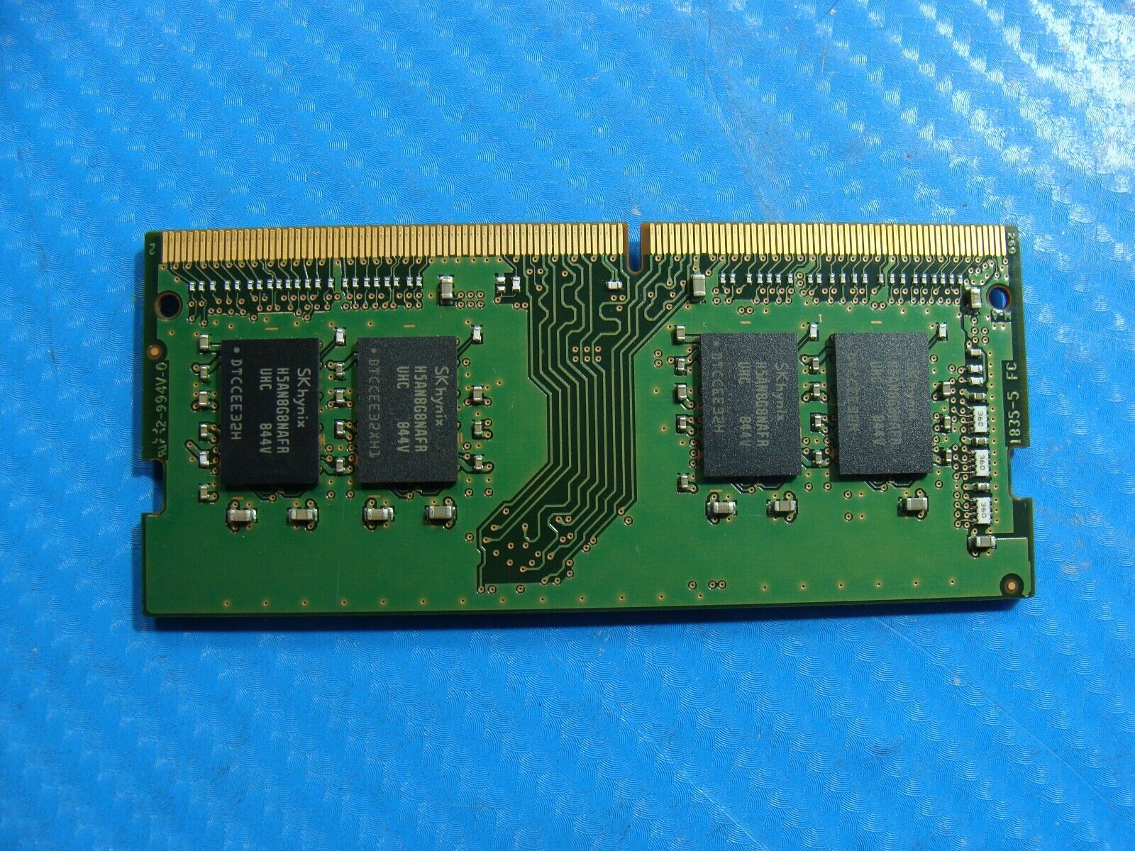 Dell 3590 SK Hynix 8GB 1Rx8 PC4-2400T Memory Ram SO-DIMM HMA81GS6AFR8N-UH