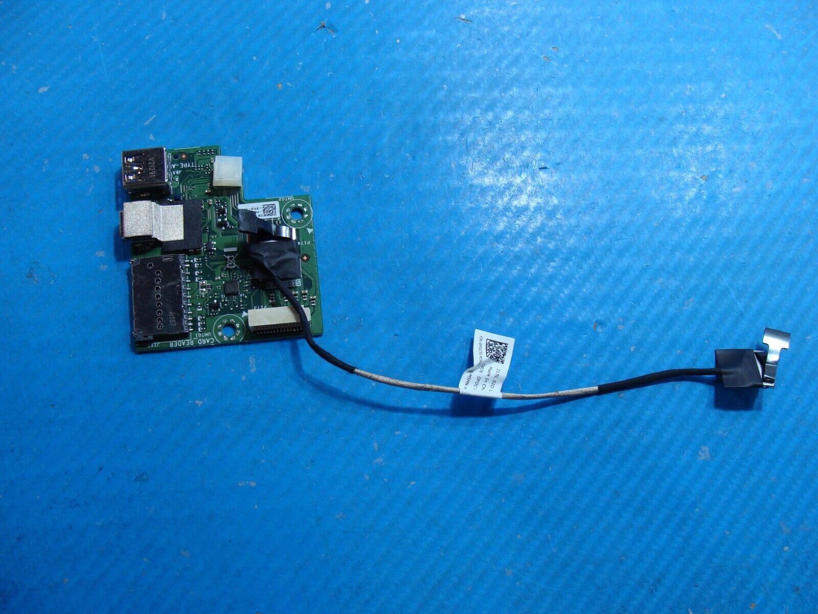 Dell OptiPlex 21.5” 3280 AIO Desktop USB Card Reader Board w/Cable VHKD9 F0C70