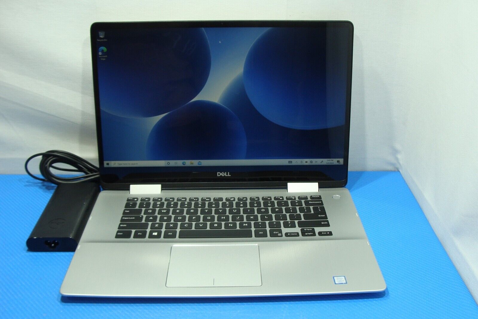 Dell Inspiron 7586 2-in-1 15.6