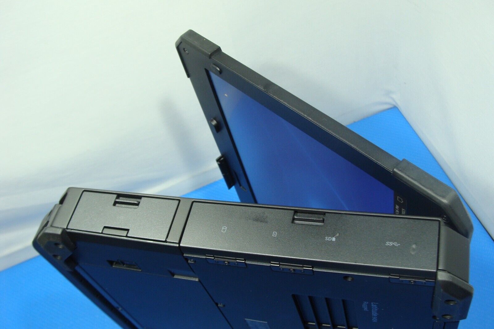 Dell Latitude 5424 Rugged Laptop 14