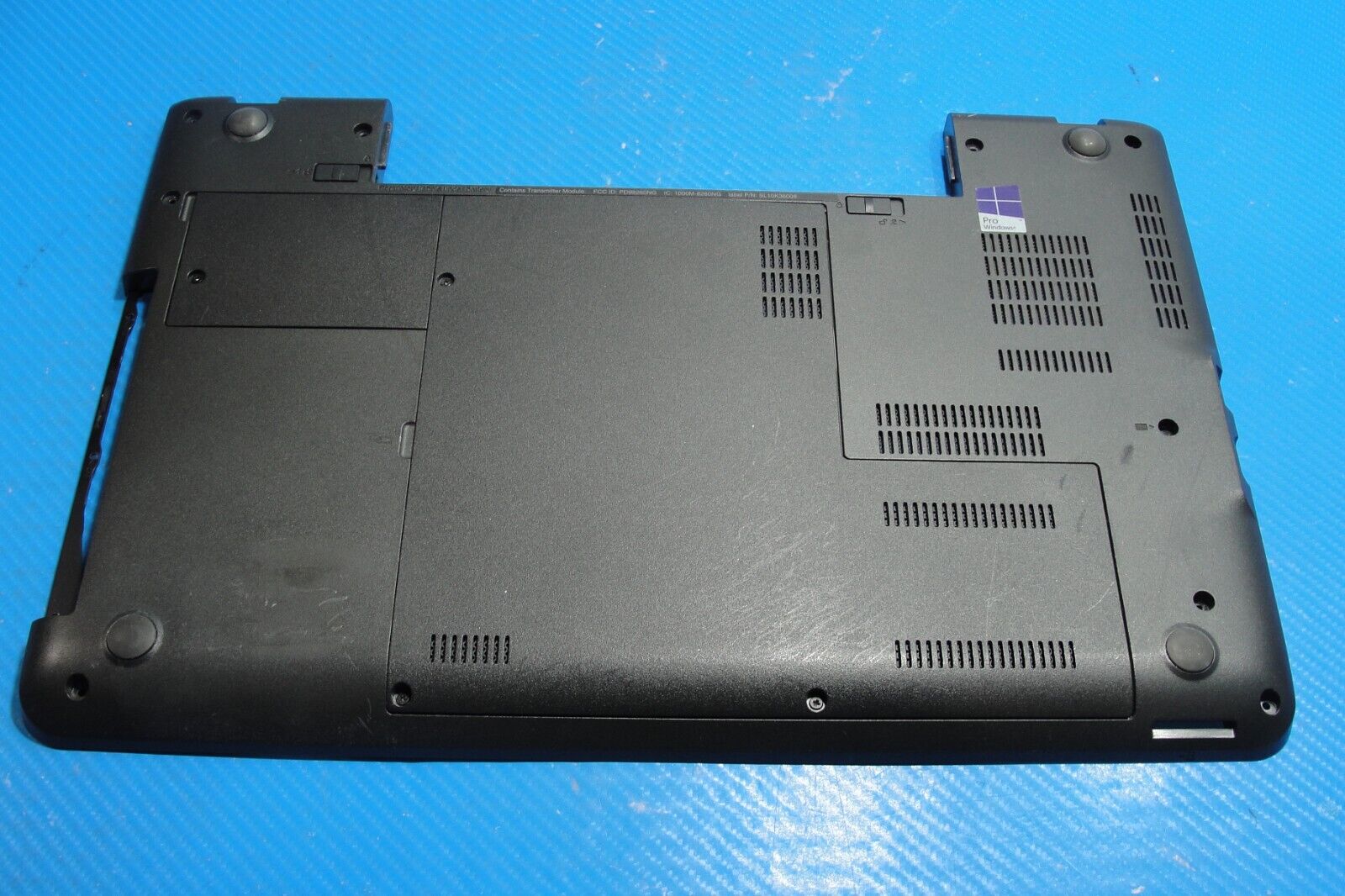 Lenovo ThinkPad 15.6” E560 Genuine Laptop Bottom Base Case w/Cover Door Speakers