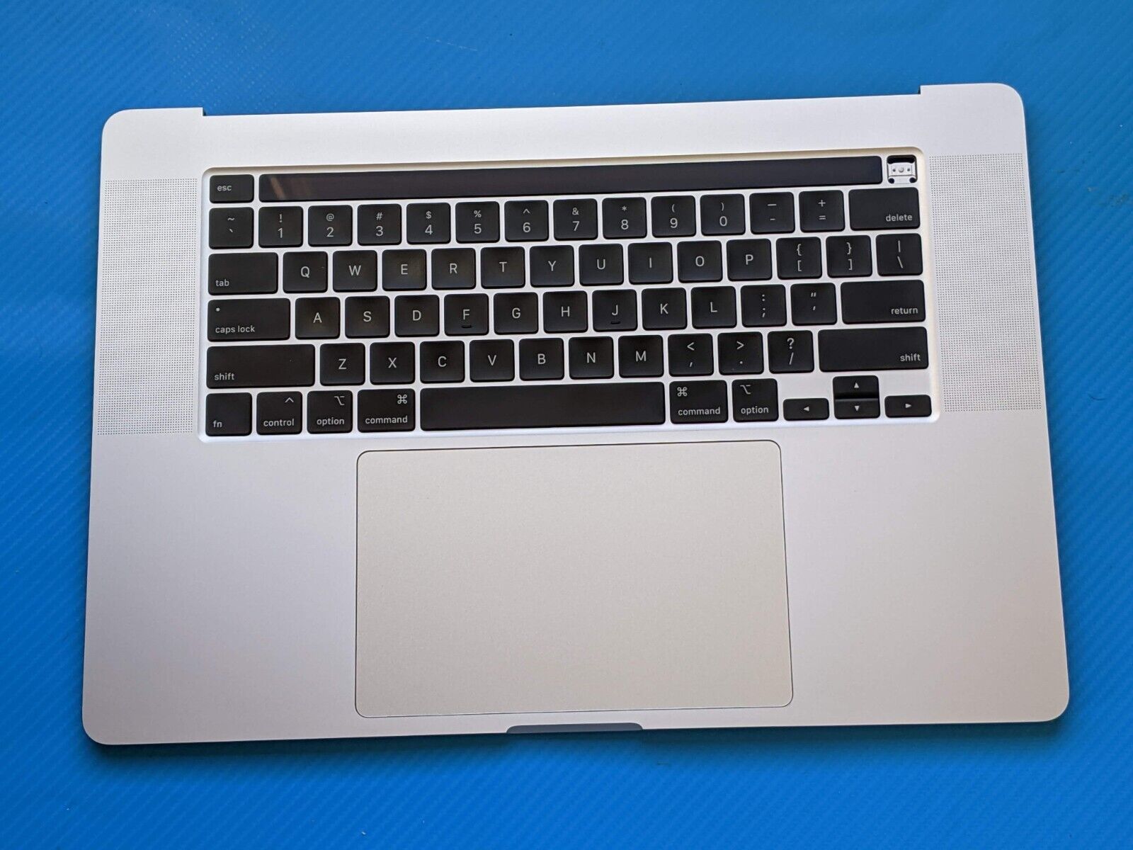 MacBook Pro A2141 Late 2019 MVVL2LL/A 16