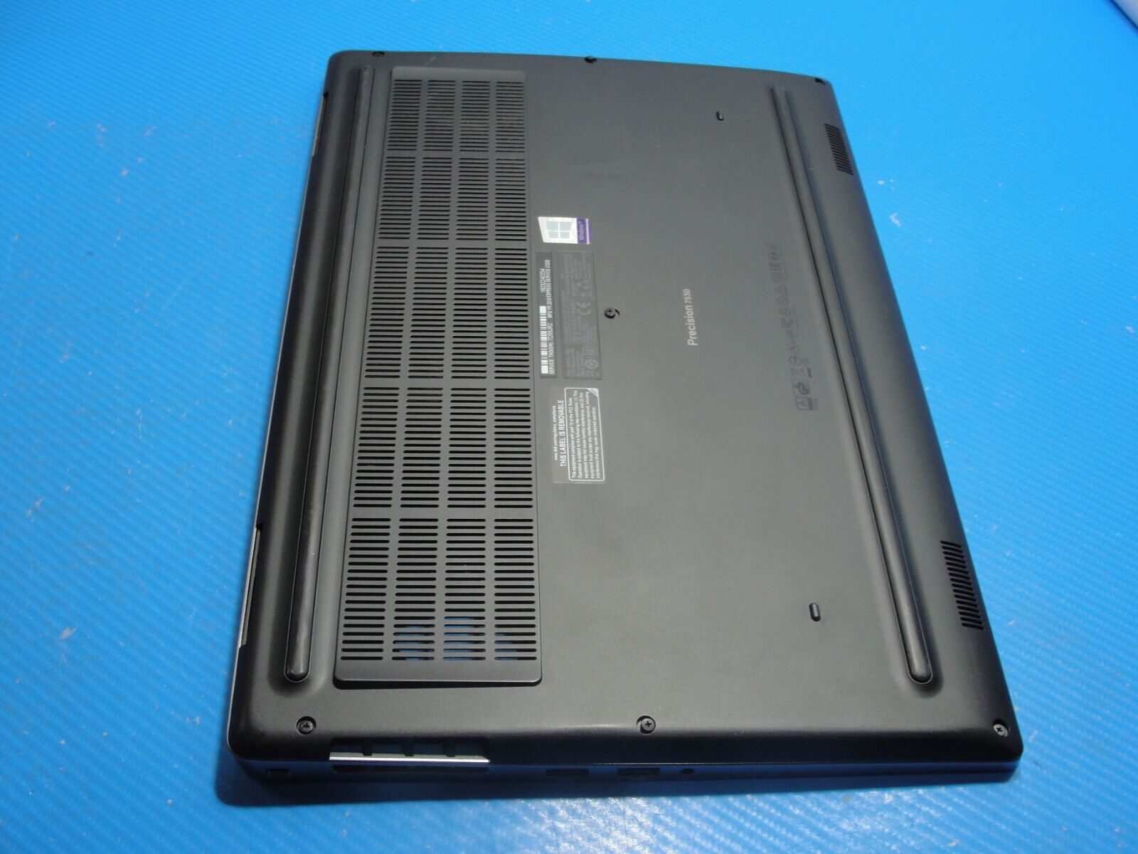 Dell Precision 7530 15.6