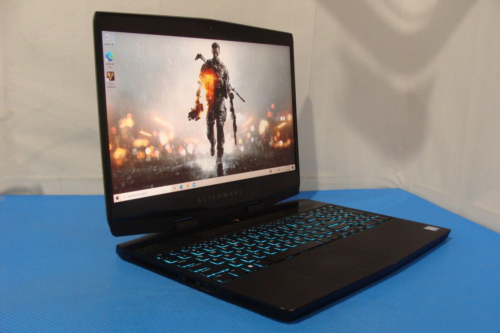 Alienware m15 Gaming 15.6