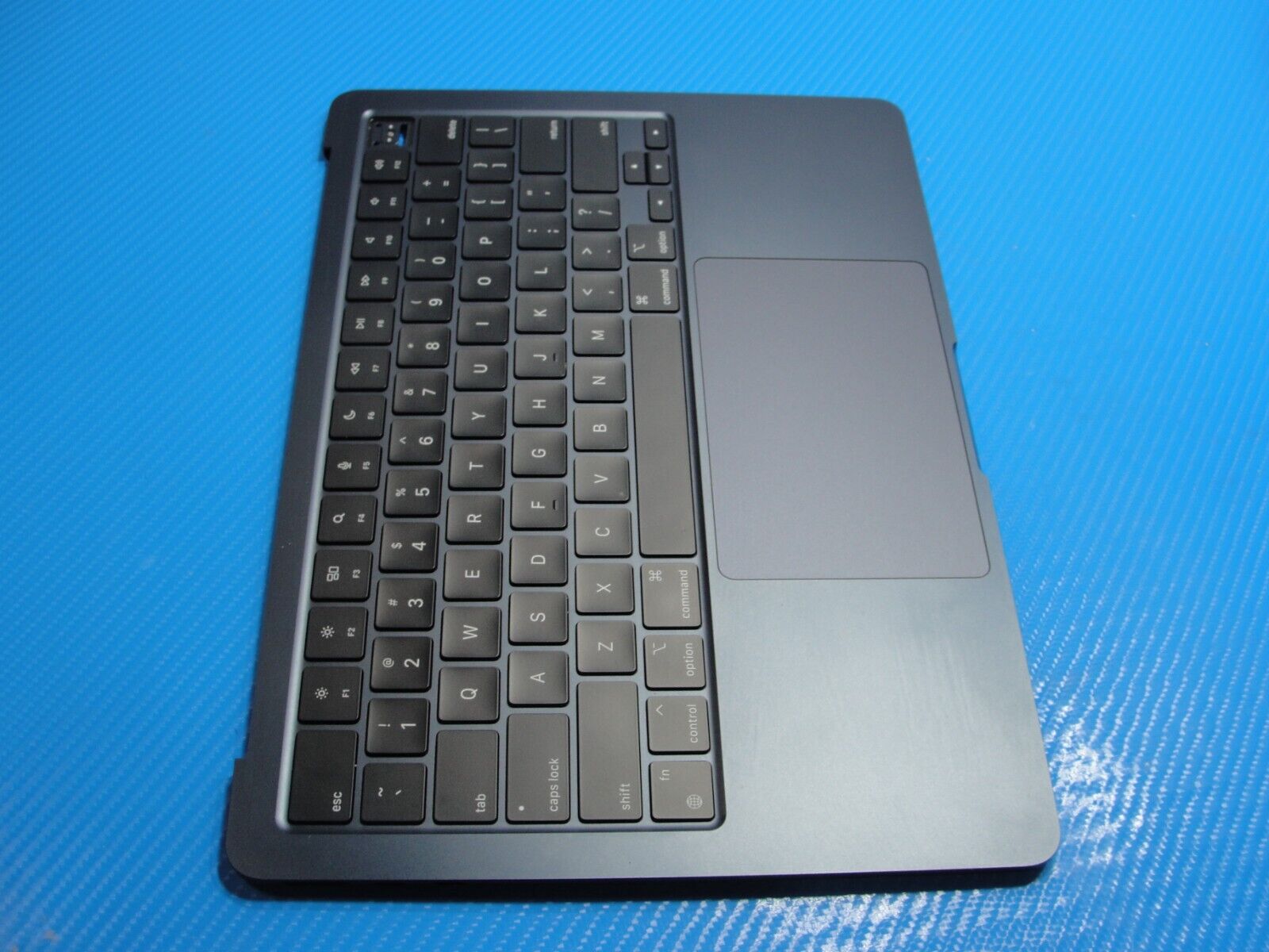 Macbook Air A2681 13