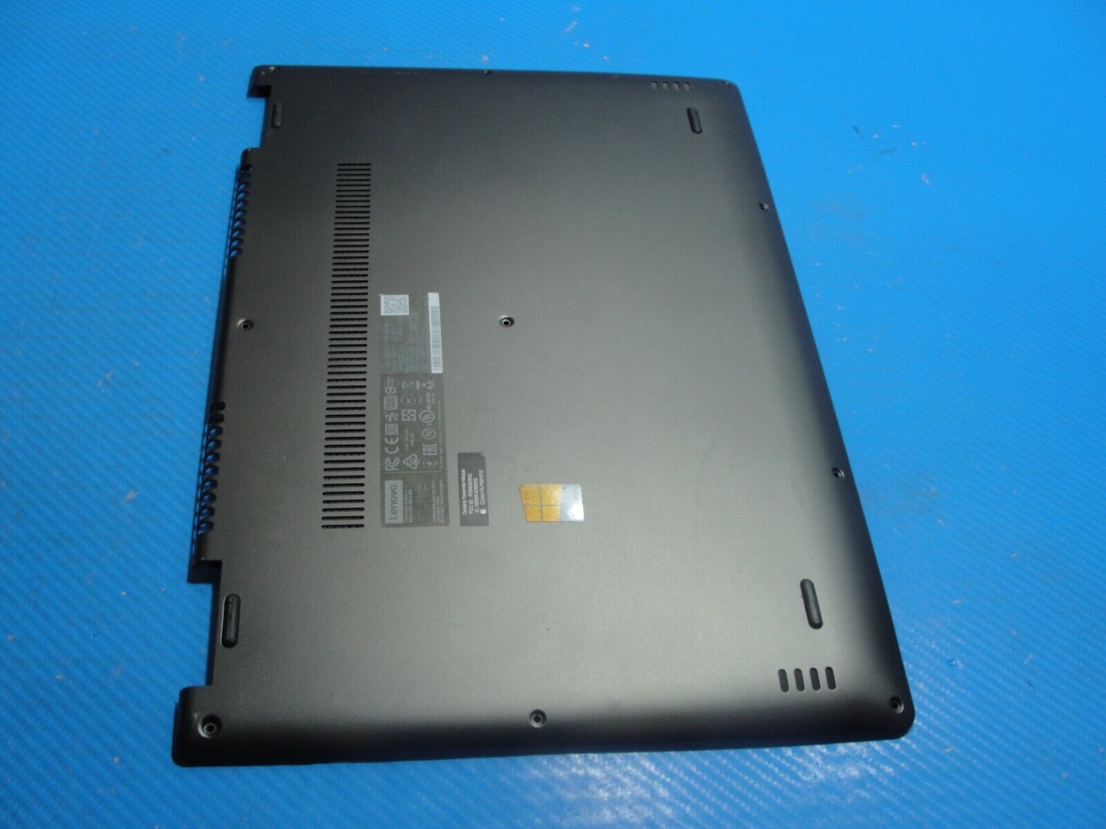 Lenovo Yoga 710-15IKB 15.6