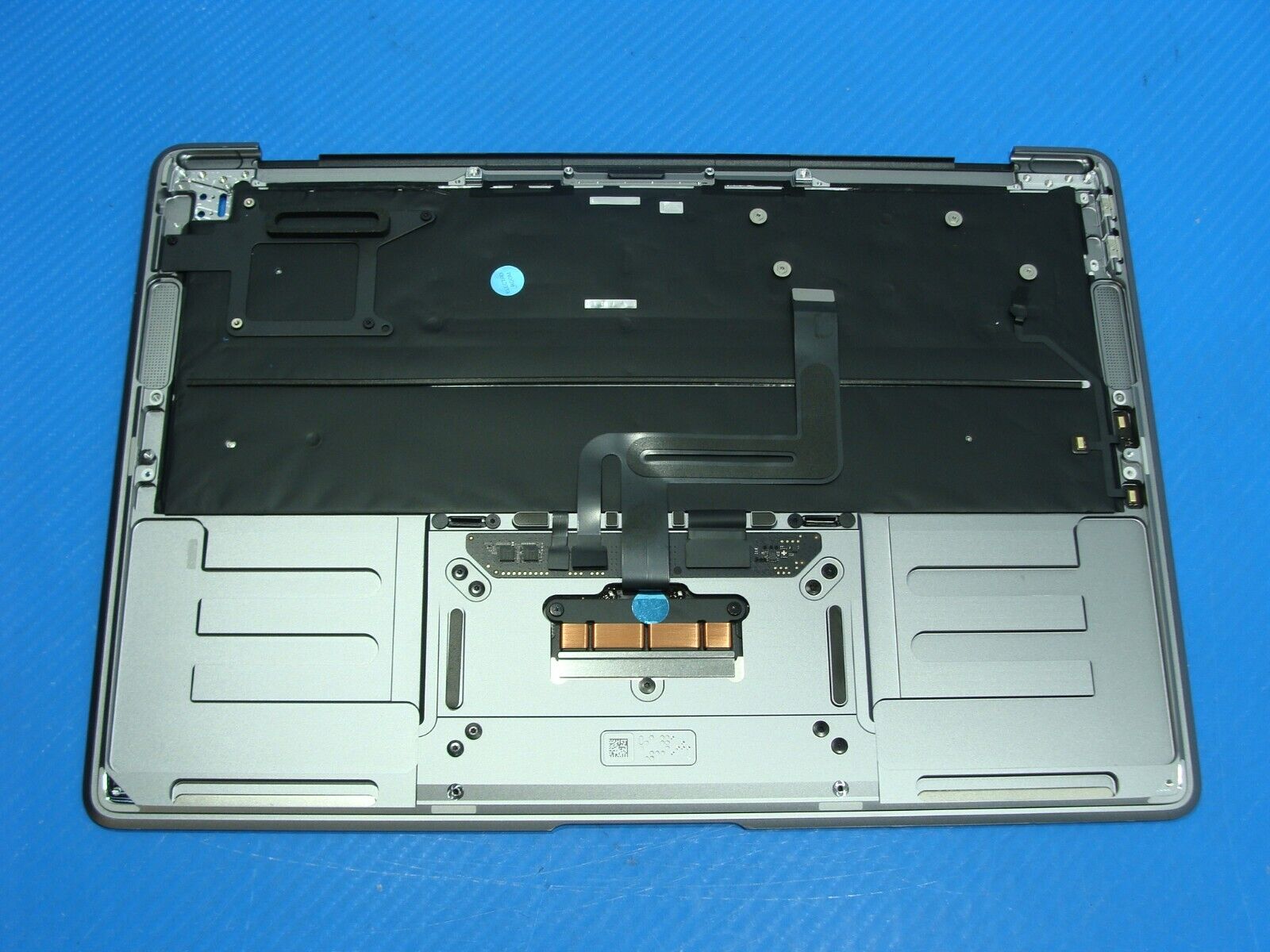 MacBook Air A2337 2020 MGN63LL/A 13