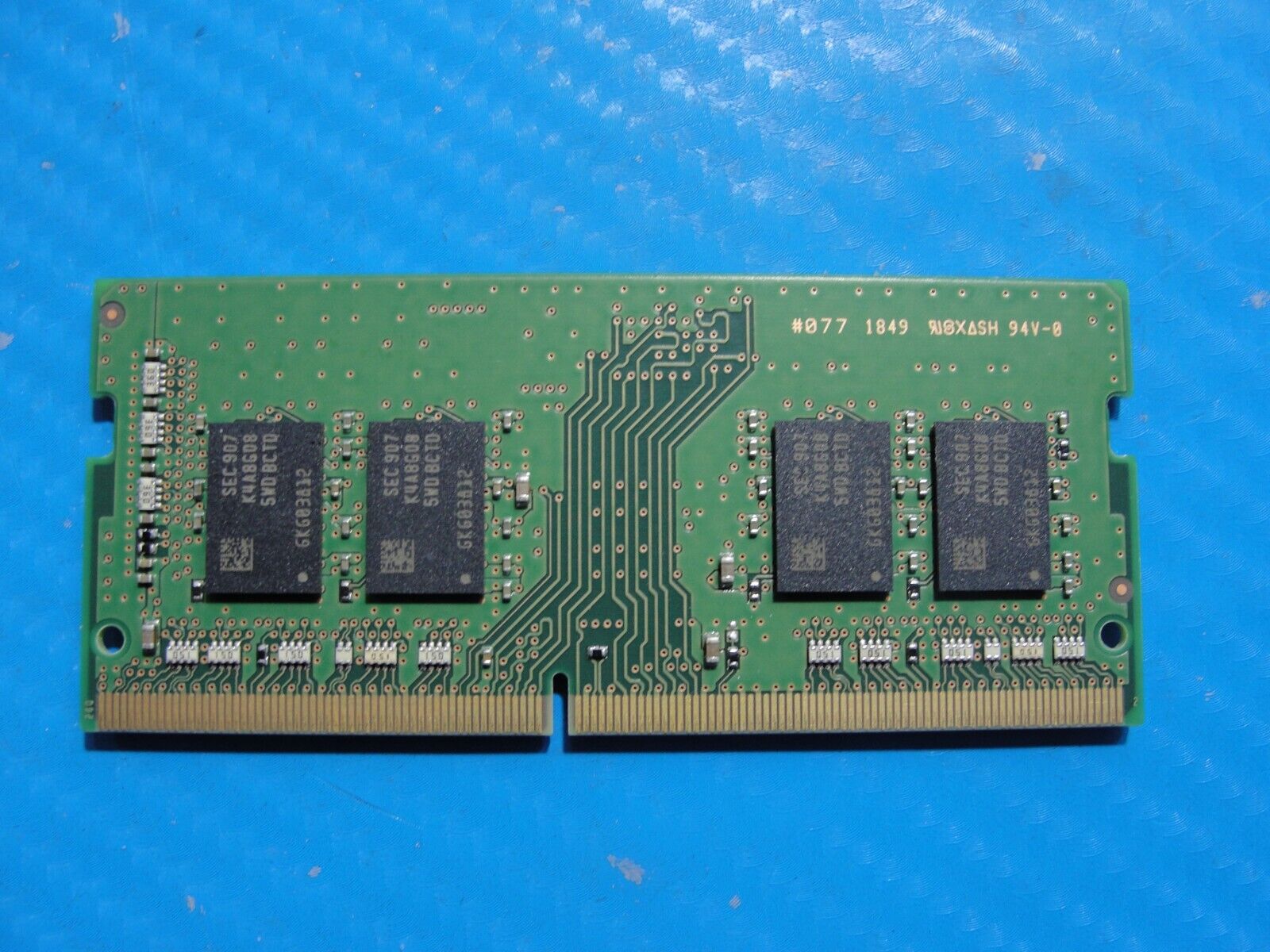 Dell 15 7590 Samsung 8GB 1Rx8 PC4-2666V Memory RAM SO-DIMM M471A1K43DB1-CTD