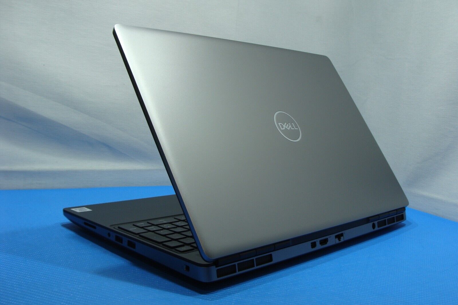 Dell Precision 7550 Workstation 15.6