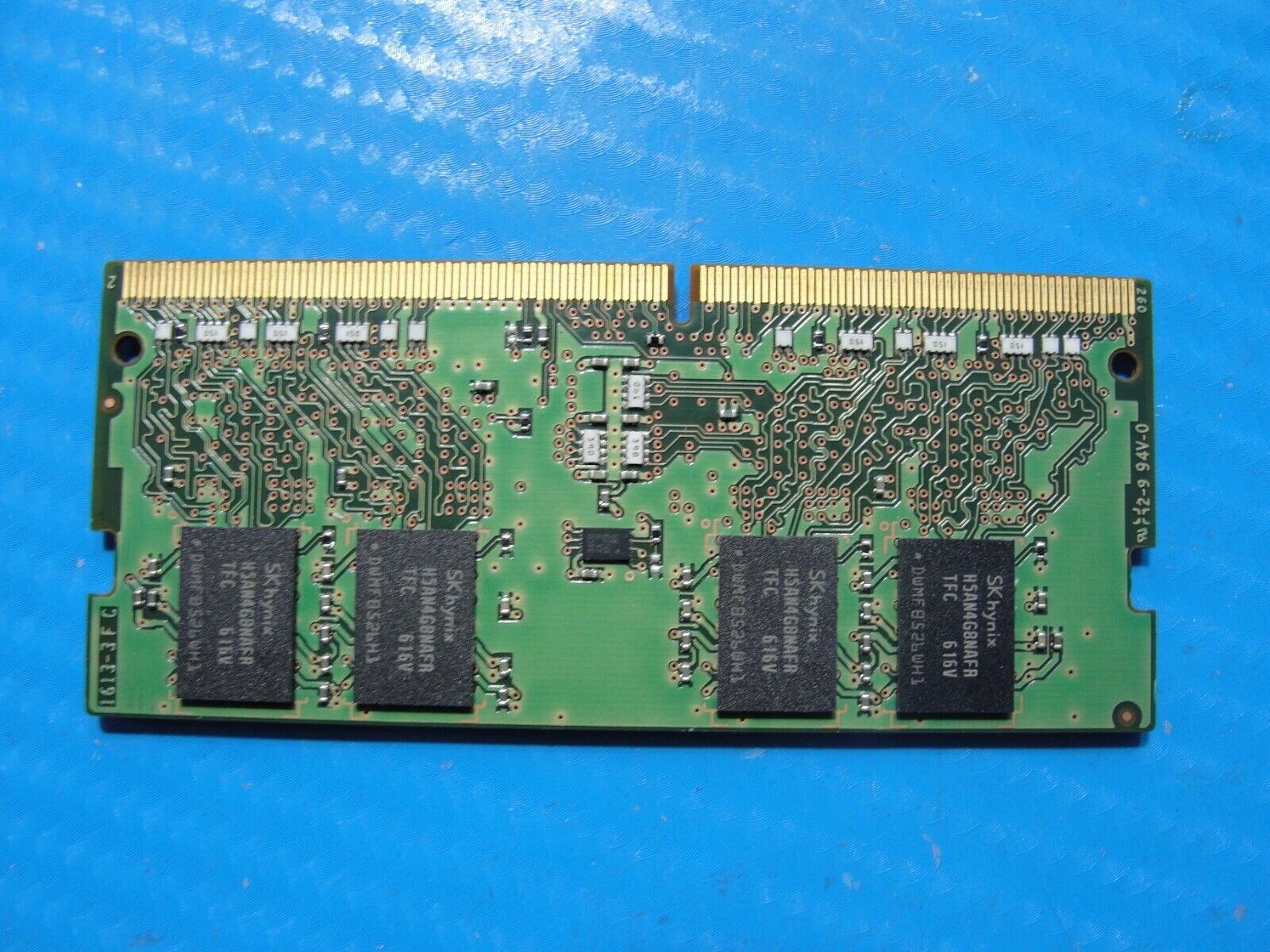 Dell 5500 SK Hynix 4GB 1Rx8 PC4-2133P Memory RAM SO-DIMM HMA451S6AFR8N-TF