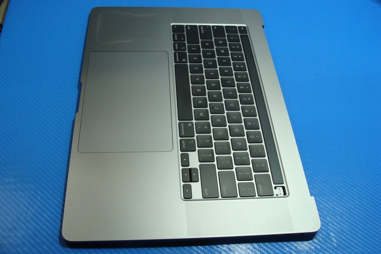 MacBook Pro 16