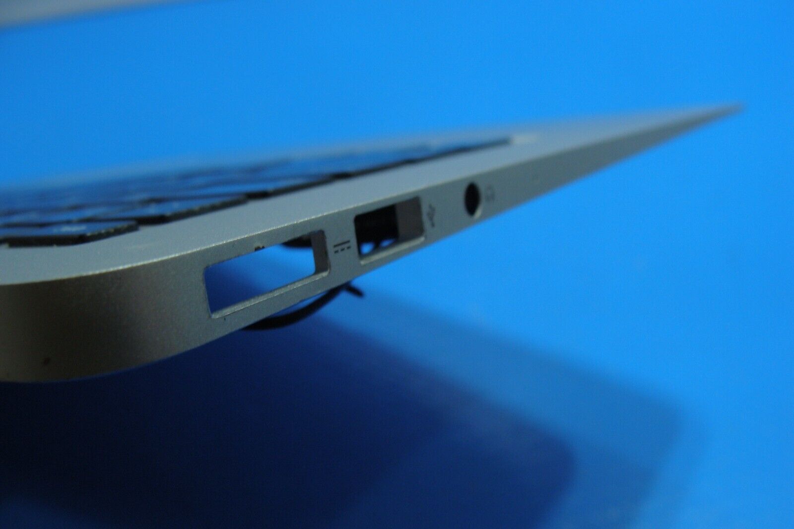 MacBook Air A1466 2015 MJVE2LL/A 13