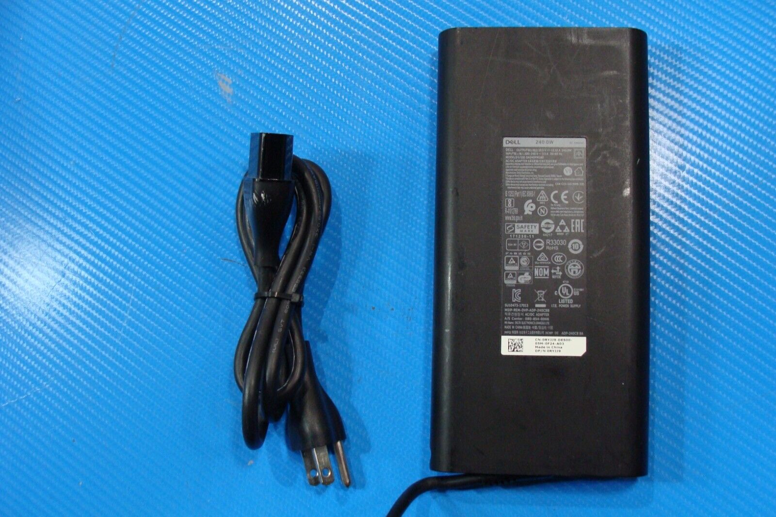 Genuine DELL 240W AC Power Adapter Charger RYJJ9 7XCR6 8YT3V LA240PM180