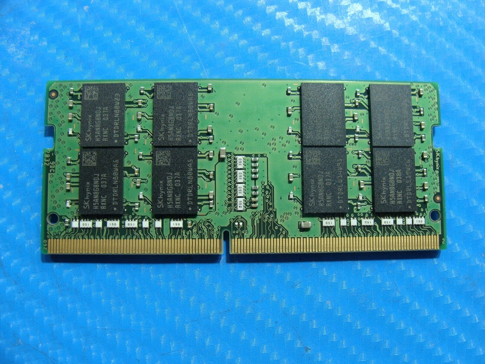 Dell 5510 SK Hynix 16GB 2Rx8 PC4-3200AA Memory RAM SO-DIMM HMA82GS6DJR8N-XN