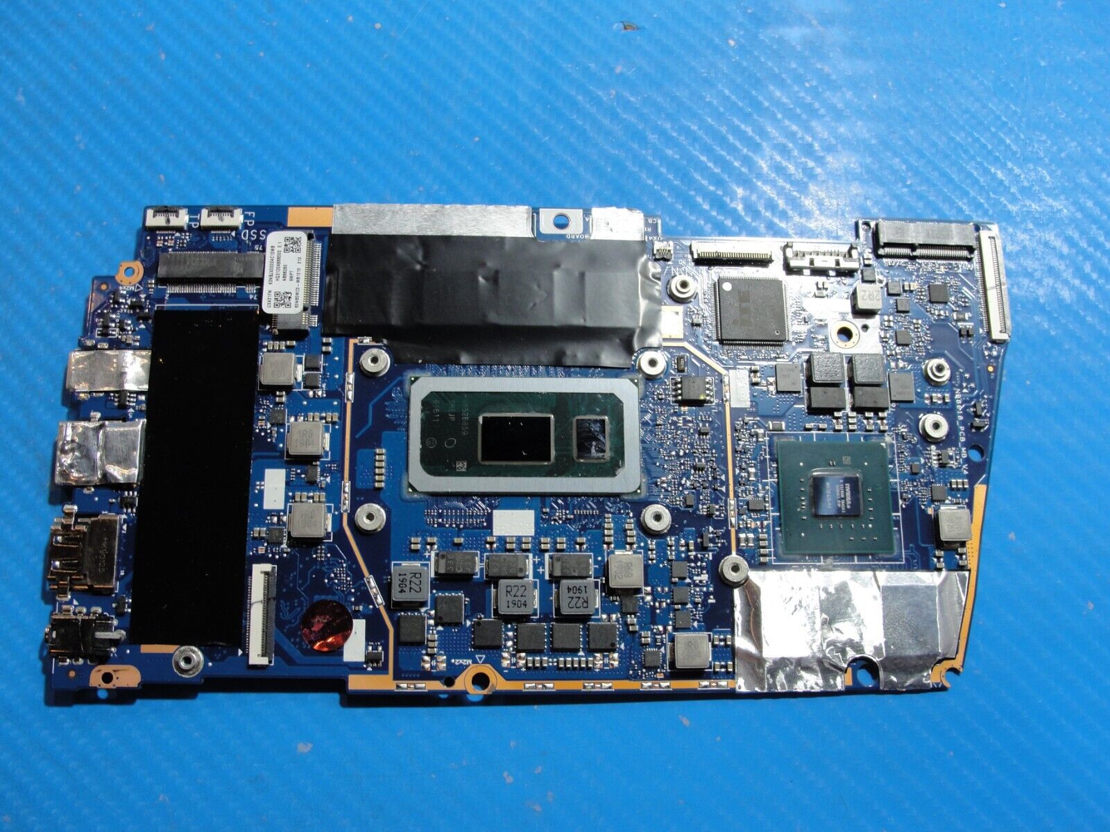 Asus UX431FN 14