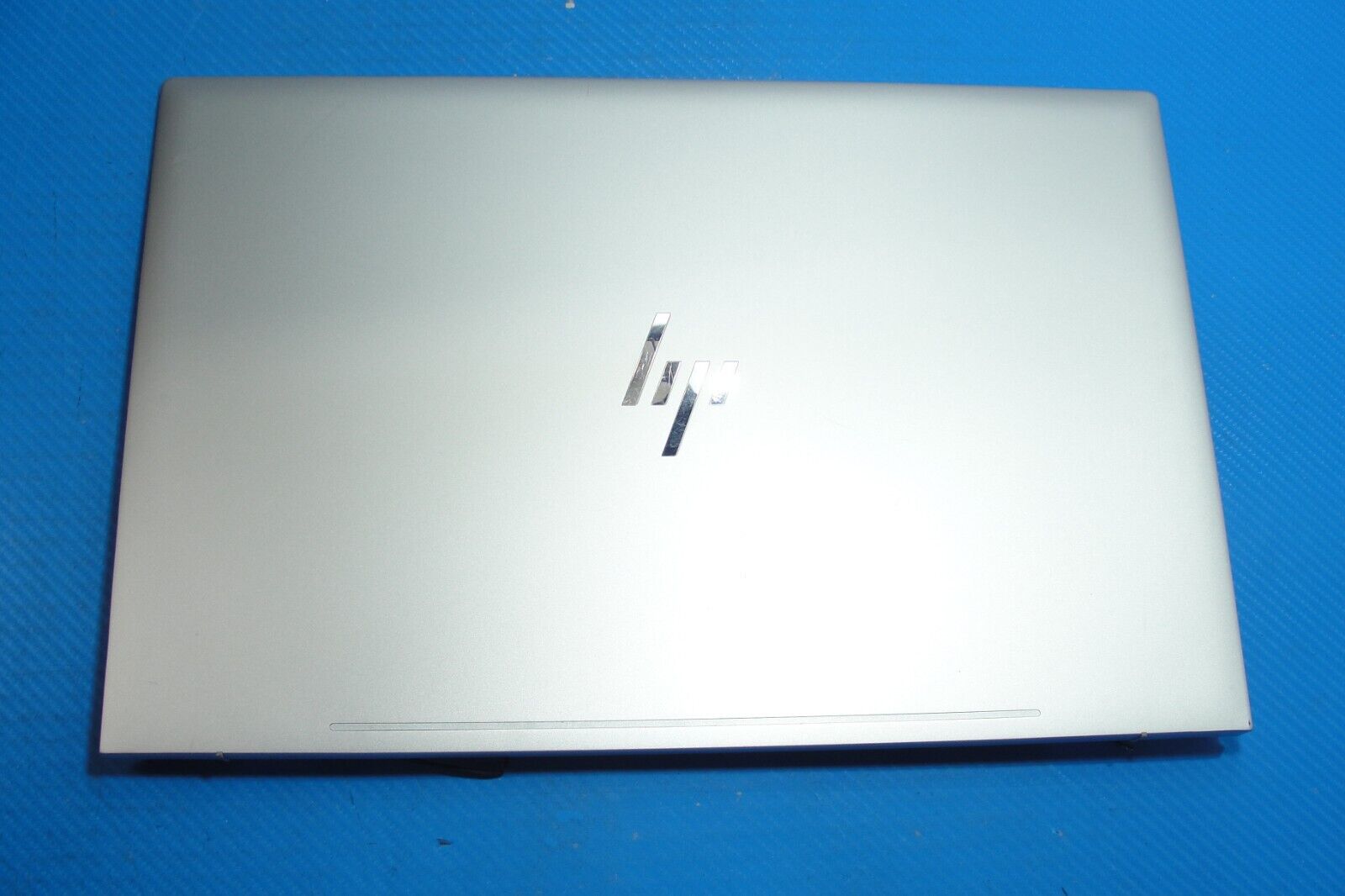 HP ENVY 17m-ce1013dx 17.3