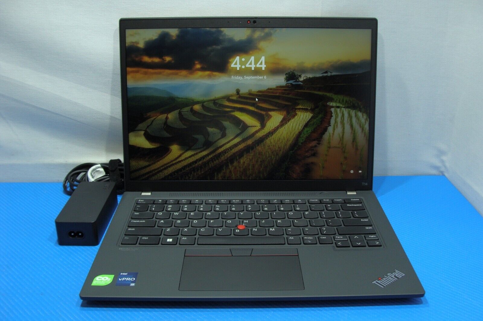 Lenovo ThinkPad T14 Gen 3 14